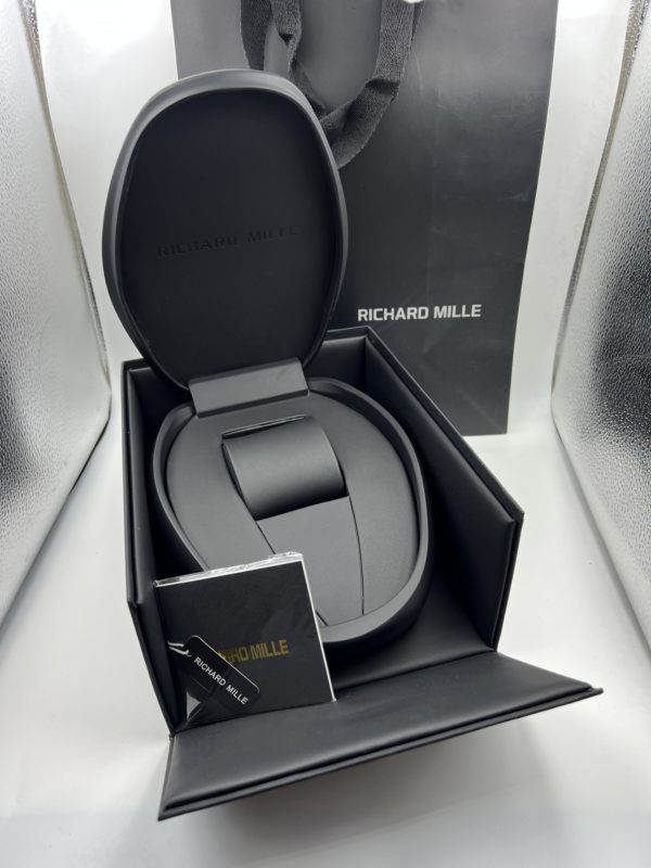 Товар Richard Mille RM 011-03 Black Art 11389 Фото 19 - Richard Mille RM 011-03 Black Art 11389