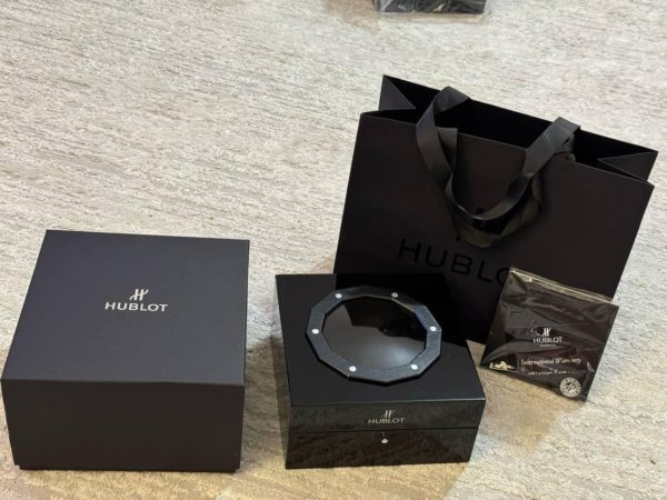 Товар Hublot Big Bang 44mm 301.CI.1110.CI Black Фото 18 - Hublot Big Bang 44mm 301.CI.1110.CI Black