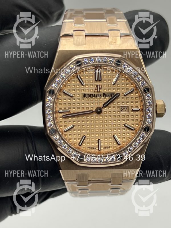 Товар Audemars Piguet Royal Oak 33mm 67651OR.ZZ.1261OR.03 Фото 2 - Audemars Piguet Royal Oak 33mm 67651OR.ZZ.1261OR.03