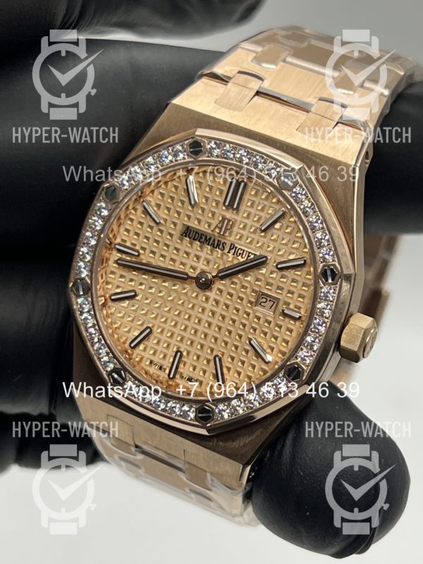 Товар Audemars Piguet Royal Oak 33mm 67651OR.ZZ.1261OR.03 Фото 3 - Audemars Piguet Royal Oak 33mm 67651OR.ZZ.1261OR.03