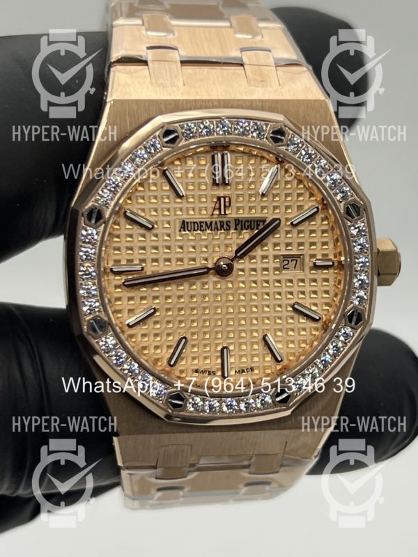 Товар Audemars Piguet Royal Oak 33mm 67651OR.ZZ.1261OR.03 Фото 5 - Audemars Piguet Royal Oak 33mm 67651OR.ZZ.1261OR.03