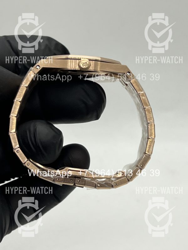 Товар Audemars Piguet Royal Oak 33mm 67651OR.ZZ.1261OR.03 Фото 11 - Audemars Piguet Royal Oak 33mm 67651OR.ZZ.1261OR.03